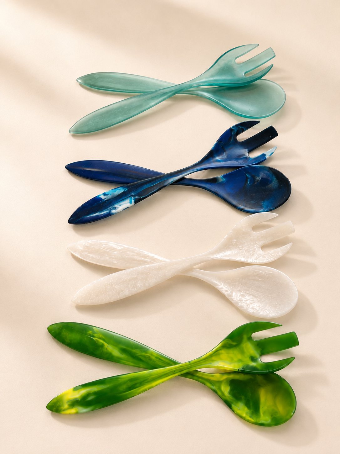 Juegos de cucharones MARA de resina en varios colores